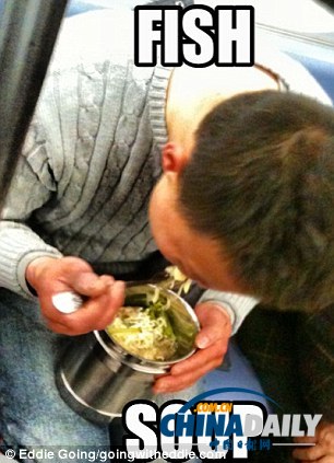 組圖：美網(wǎng)站曝光地鐵乘客各種不雅照