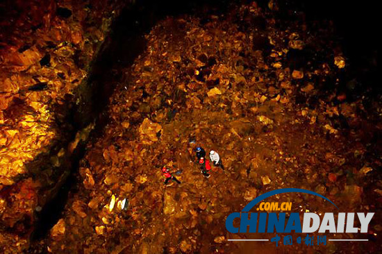 探尋世界上唯一能從內(nèi)部探秘的火山