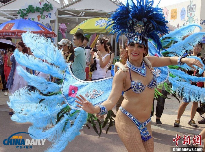 巴西熱辣桑巴狂歡沸騰武漢（組圖）