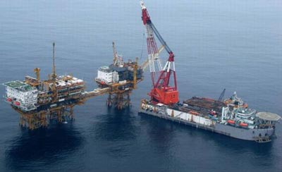 麻生:中國(guó)投產(chǎn)油氣田將“對(duì)抗”