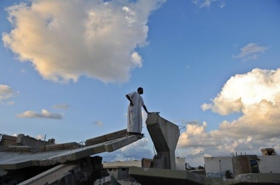 利比亞當(dāng)局開(kāi)始拆除阿齊齊亞兵營(yíng) 欲原址建公園