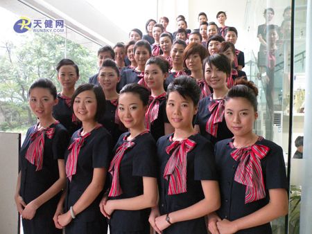 夏季達沃斯禮儀、翻譯志愿者招募啟動