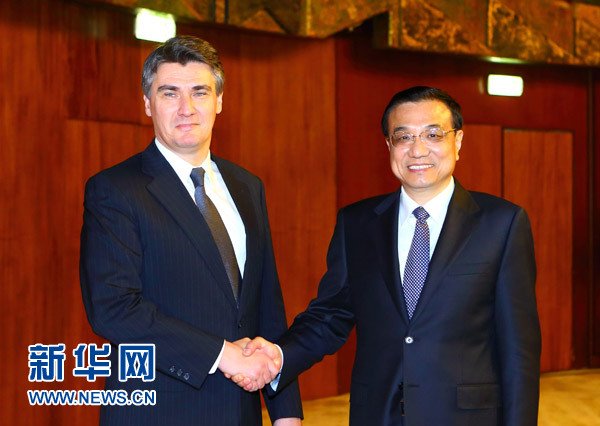 李克強(qiáng)會(huì)見(jiàn)波黑、克羅地亞、立陶宛、愛(ài)沙尼亞四國(guó)總理