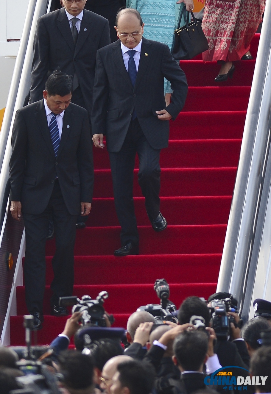 第23屆東盟峰會即將在文萊舉行 各國領(lǐng)導(dǎo)陸續(xù)抵達(dá)(圖)