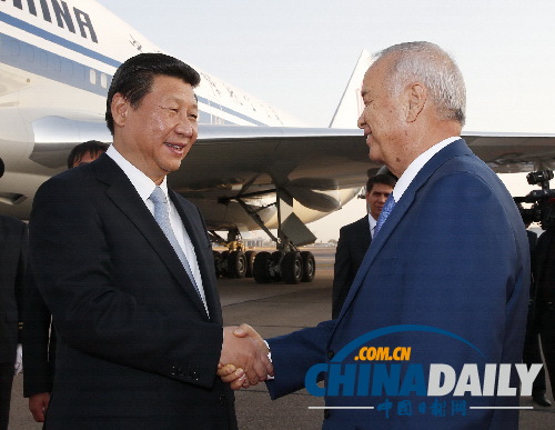 習(xí)近平抵達(dá)塔什干 開始對(duì)烏茲別克斯坦進(jìn)行國(guó)事訪問(wèn)