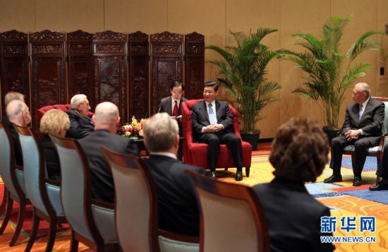 習(xí)近平會(huì)見美國前政要