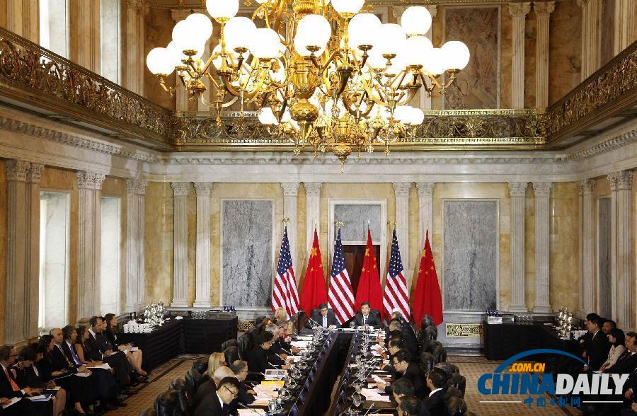 第五輪中美戰(zhàn)略與經(jīng)濟(jì)對話會議開始 雙方落座