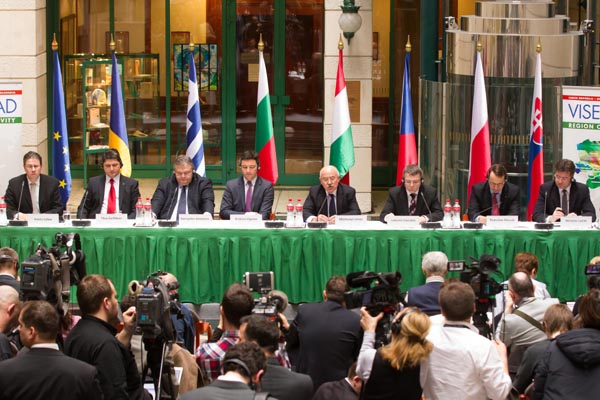 歐盟對(duì)烏首批金援或于3月敲定 超10億歐元