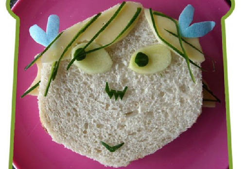 如何做飯孩子才愛(ài)吃？英一父親創(chuàng)異型三明治成名人