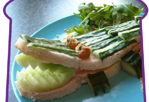 如何做飯孩子才愛(ài)吃？英一父親創(chuàng)異型三明治成名人