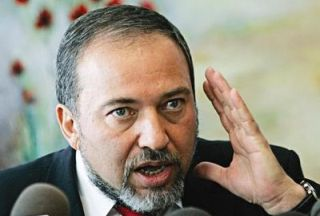 以色列外長(zhǎng)警告歐洲少管閑事 處理自身事務(wù)是正經(jīng)