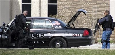 美國再現(xiàn)校園槍擊案 密歇根州一社區(qū)大學(xué)兩人死亡