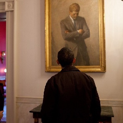 奧巴馬執(zhí)政百天親民有高招 300張照片狂秀白宮生活