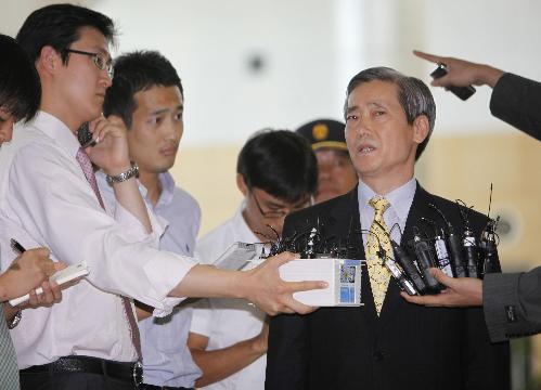 遭朝扣押韓員工回到韓國 媒體稱平壤向首爾“示好”