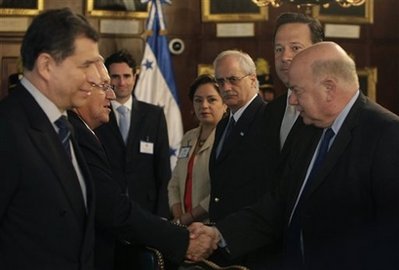 洪都拉斯臨時政府堅稱不怕任何國際制裁