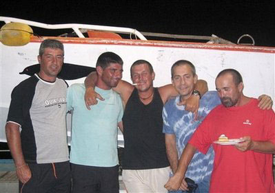 收330萬美元贖金 索馬里海盜釋放西班牙漁船及36名人質(zhì)