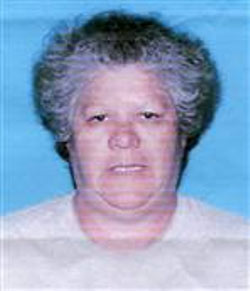 一只鸚鵡換倆小孩 美婦女“賣”孩子被判15個(gè)月勞動(dòng)