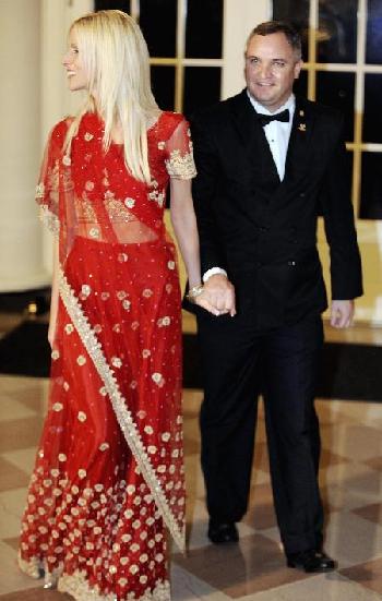 白宮社交秘書因蹭飯事件辭職 曾力塑奧巴馬親民形象