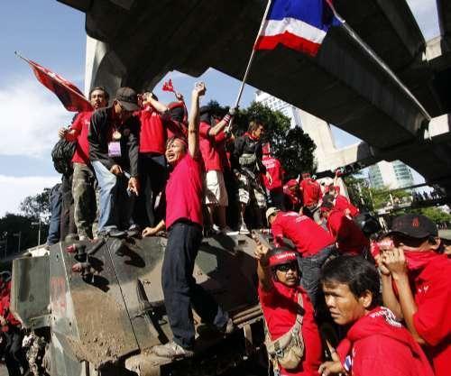 泰國紅衫軍醞釀百萬人示威 傳軍方丟失6千支槍
