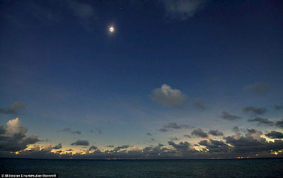 美駐墨領(lǐng)事館雇員等3人遭槍殺 美發(fā)布旅行警告