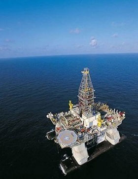 組圖:美海上鉆臺爆炸燃燒 11人失蹤營救有希望