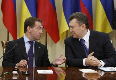 烏延長黑海艦隊(duì)駐期換廉價(jià)天然氣 反對派揚(yáng)言彈劾總統(tǒng)