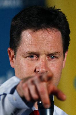 三足鼎立誰得天下? 英大選候選人簡介