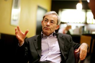 揭示經(jīng)濟(jì)政策如何影響就業(yè)等問題 三人分享諾貝爾獎