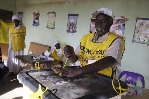 蘇丹南部獨立公投第二天投票結(jié)束（多圖）