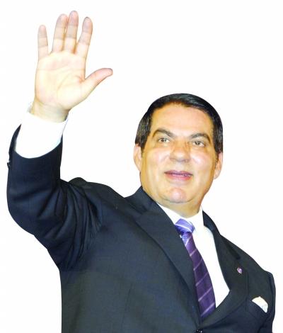 突尼斯年輕人失業(yè)率達(dá)52%