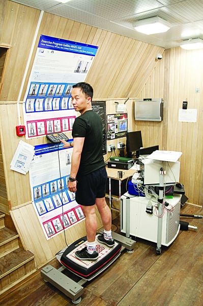 模擬登火星志愿者艙內(nèi)生活:能種菜能用電腦