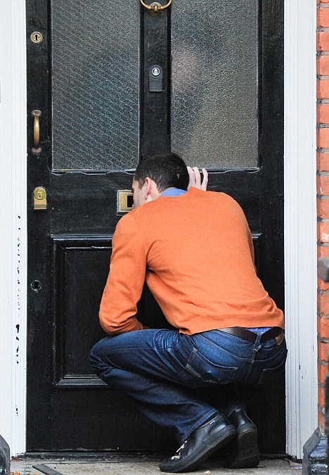 流浪漢鉆英國法律空子“鳩占鵲巢” 業(yè)主忍氣吞聲吃悶虧