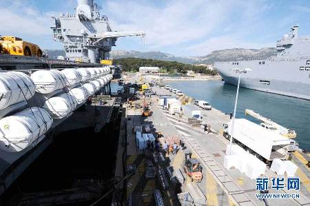 法國“戴高樂”號航母啟程前往利比亞