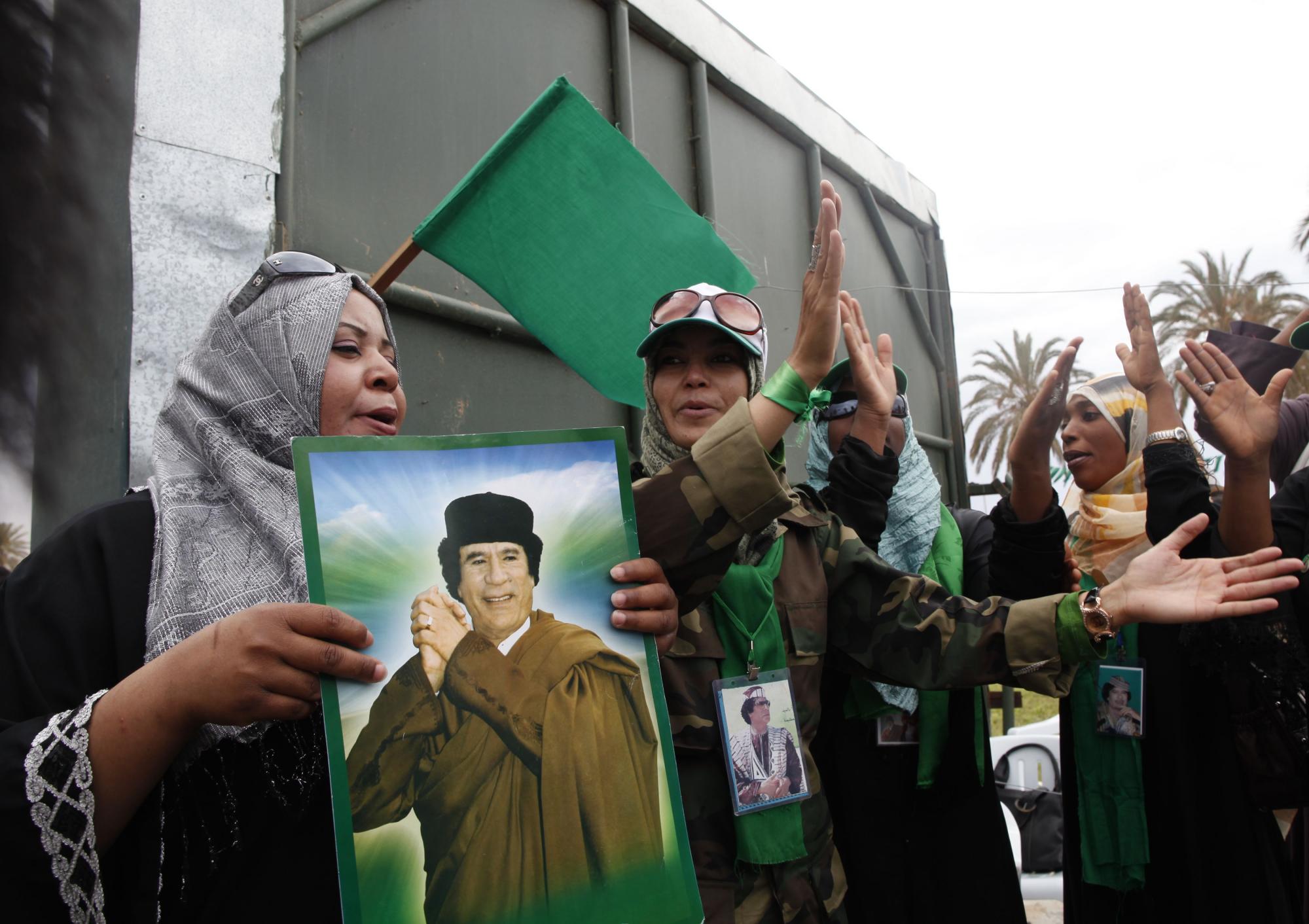 利比亞戰(zhàn)事仍膠著 卡扎菲高級助手或被北約戰(zhàn)機炸傷