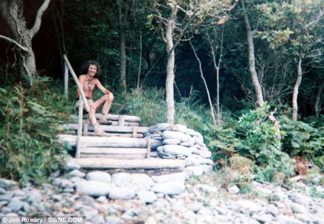 26年隱居森林過野人生活 英現(xiàn)代“魯濱遜”恐遭驅(qū)趕