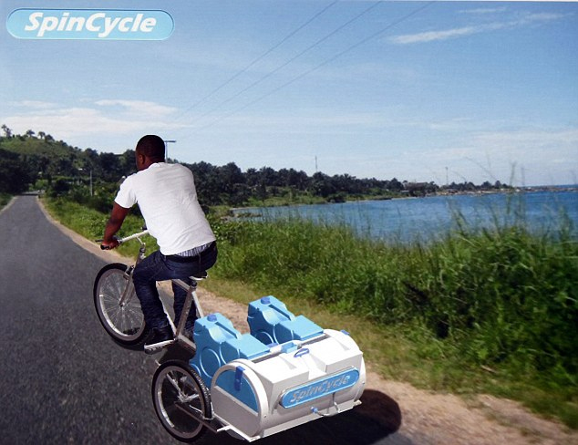 英大學生發(fā)明“人力洗衣機” 通過腳踏車清洗甩干衣物