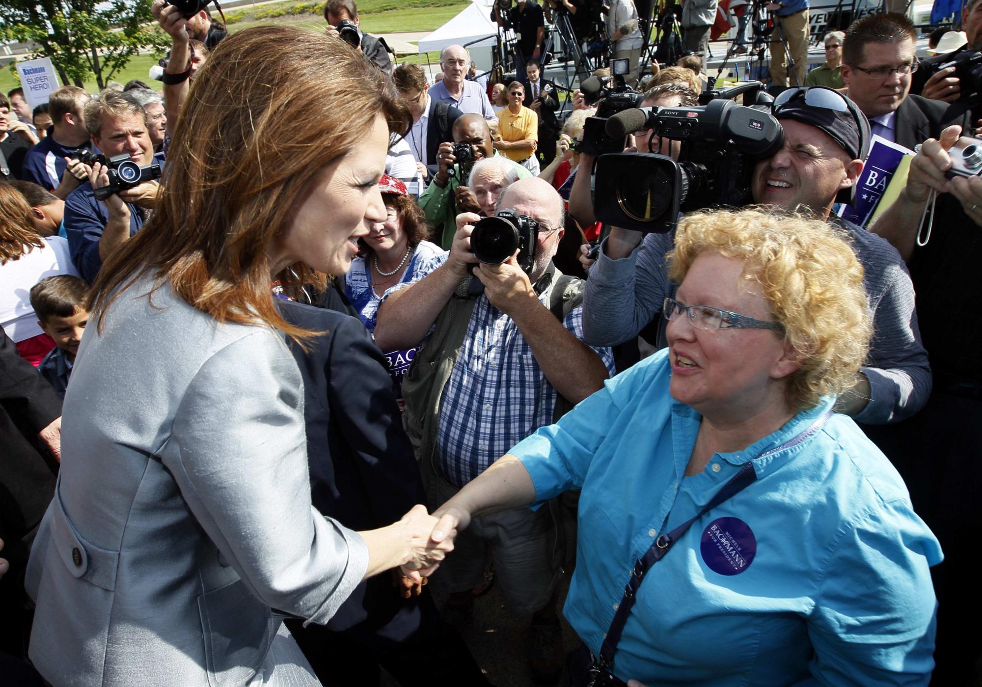 “茶黨女王”正式宣布參選美國總統(tǒng) 批奧巴馬外交軟弱