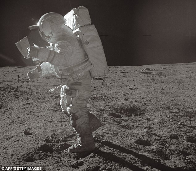 試圖出售登月任務(wù)用攝像機(jī) 美國前宇航員遭NASA起訴