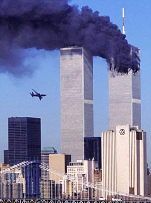 藝術(shù)預(yù)見(jiàn)未來(lái)?英國(guó)上世紀(jì)80年代畫作描繪9•11場(chǎng)景