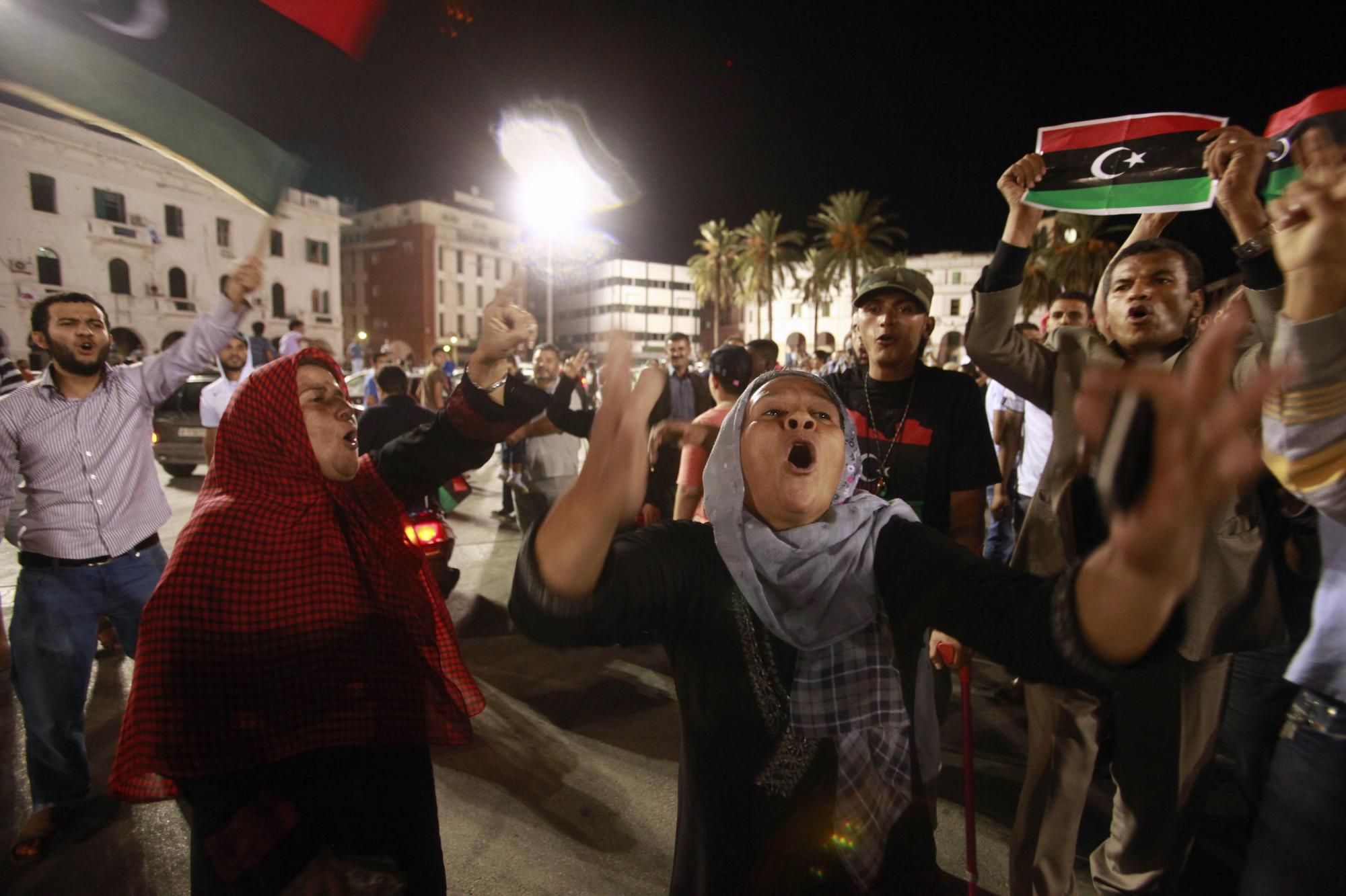 卡扎菲四子被捕與否成謎 利當局武裝控制蘇爾特八成區(qū)域