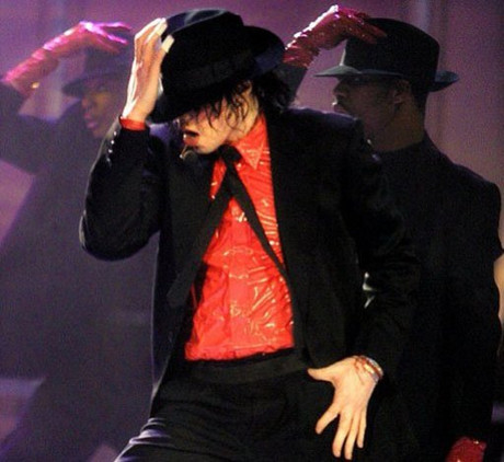 福布斯已故名人收入榜公布 杰克遜蟬聯(lián)首位