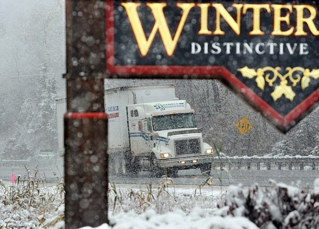 萬圣節(jié)前罕見強(qiáng)降雪襲美 6000萬人或受影響