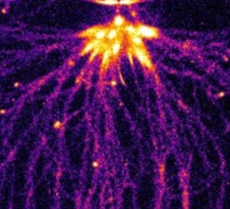 以科學(xué)家發(fā)現(xiàn)外太空存在“精靈”閃電 或為外星生命佐證