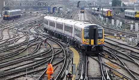 偷銅賊太猖獗 英國(guó)警方啟用“幽靈列車”追查