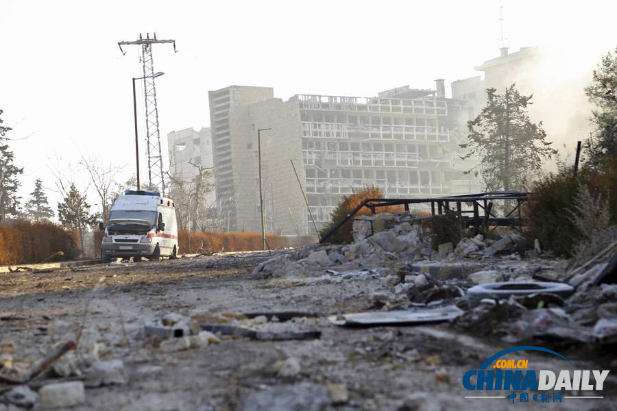 敘城市阿勒頗連遭8天空襲 已致300余人死亡