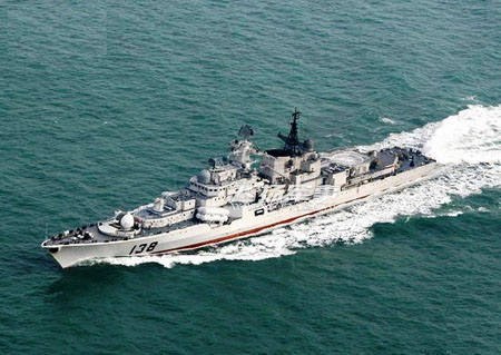 解放軍再添現(xiàn)代級驅(qū)逐艦 海上戰(zhàn)力提升