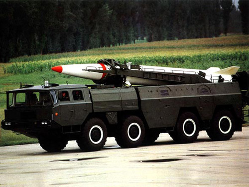 專訪二炮首長(zhǎng) 中國(guó)戰(zhàn)略導(dǎo)彈部隊(duì)走過40年