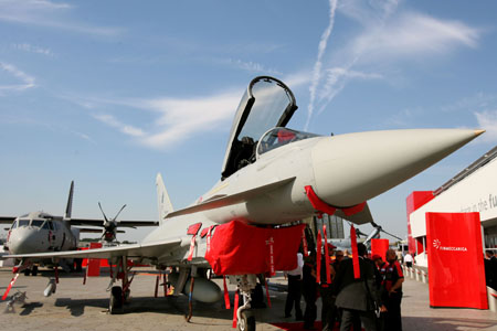 英國(guó)2006范堡羅國(guó)際航空展開(kāi)幕