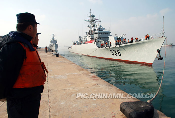 軍網(wǎng)披露我戰(zhàn)艦完成南沙戰(zhàn)備值班任務歸來