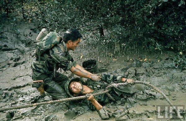 美國記者曝光1962年拍攝的越戰(zhàn)照片[組圖]